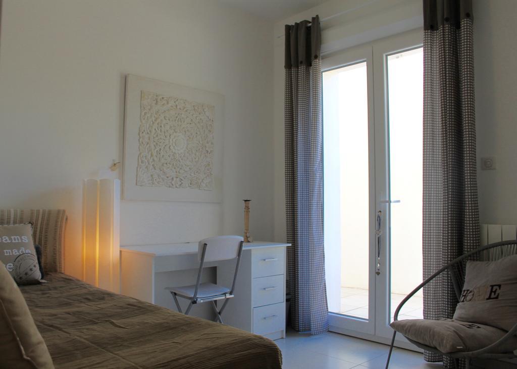 La Maison Blanche Αρλ Εξωτερικό φωτογραφία